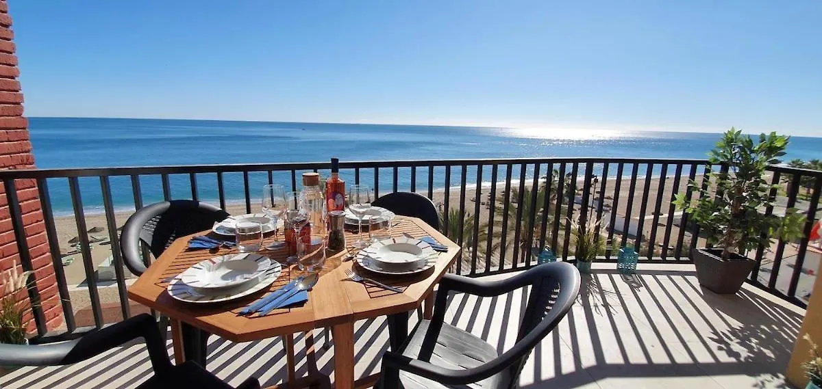 شقة Central & Quite 2Bdr Beachfront فوينخيرولا