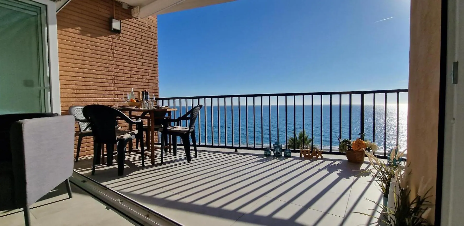 شقة Central & Quite 2Bdr Beachfront فوينخيرولا